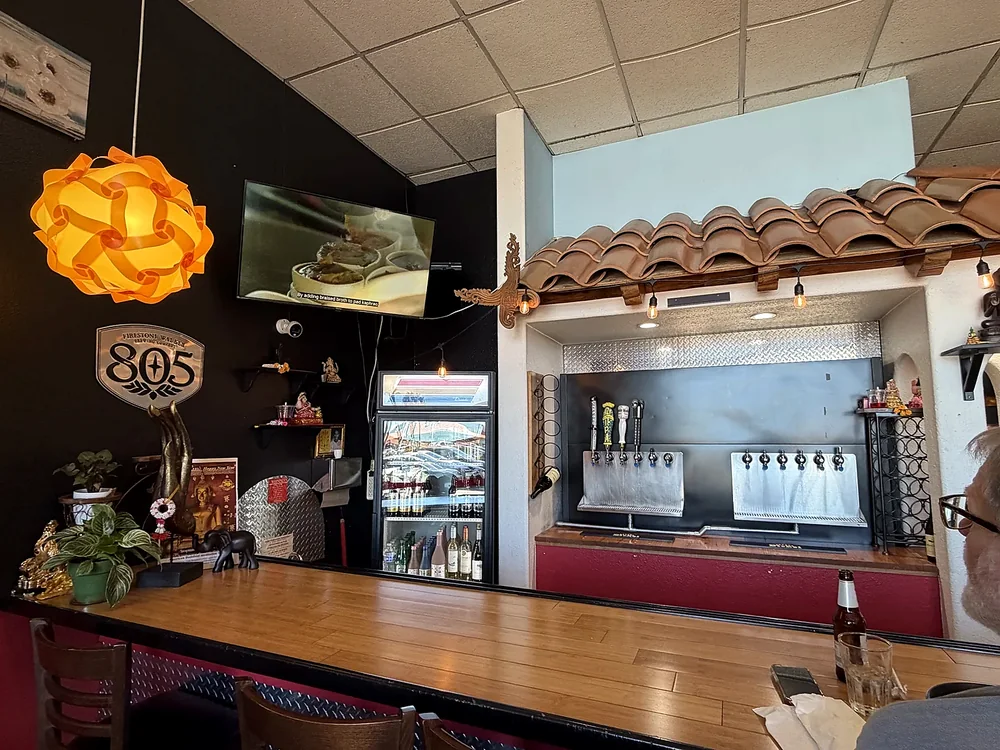 Sunset Thai Restaurant interior in Pismo Beach